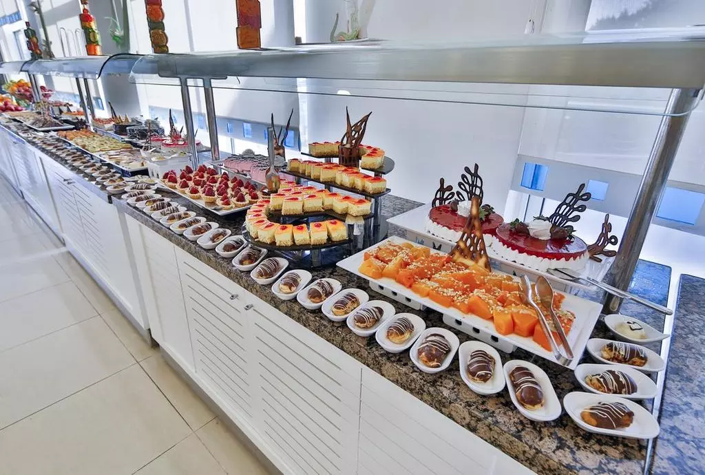 259158throne seagate_antalya_shabavizparvaz_08.jpg